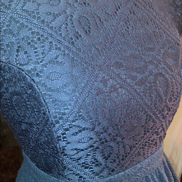 Xhilaration dark green lace flutter sleeve dress S​ - Picture 2 of 13